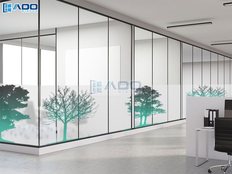 Cửa nhôm kính mờ tưởng đơn giản nhưng rất tinh tế